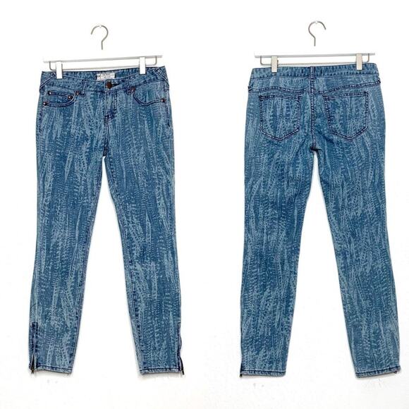 Free People Feather Print Ankle Zip Skinny Cropped Jeans size 27 Indie Y2K - Picture 4 of 14